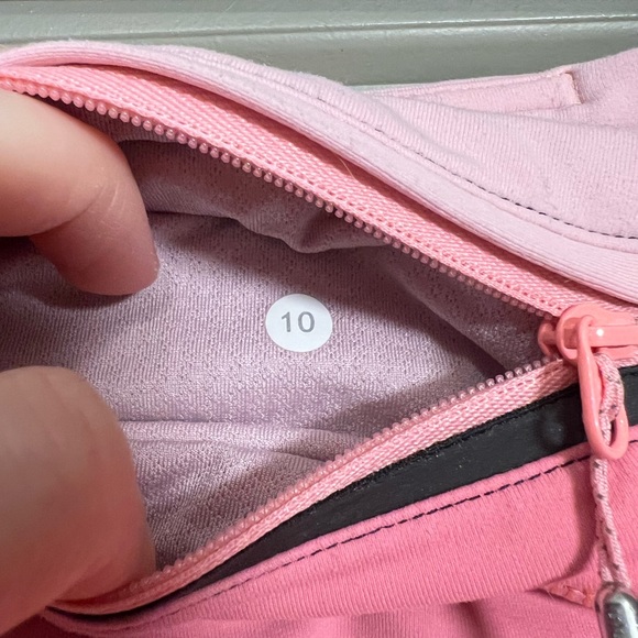 Lululemon Women's Run Pace Mesh Tight in Pop Orange Bleach Coral | Size 10 - Picture 6 of 7